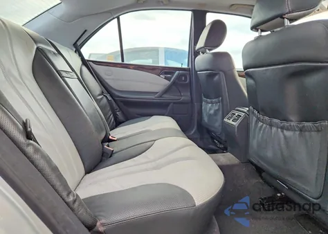 2000 Mercedes-Benz E 55 Amg z USA, uszkodzony, nr VIN WDBJF74J2YB059743